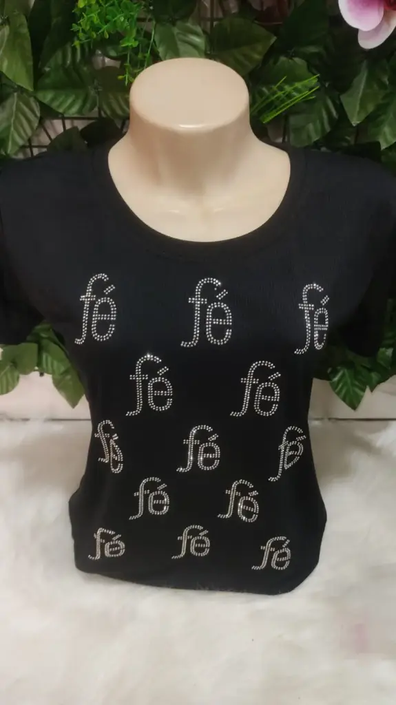 Blusa básica estampada tamanho M