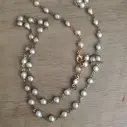 Correntinha de pérolas e ouro