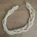 Colar de pérolas de várias camadas