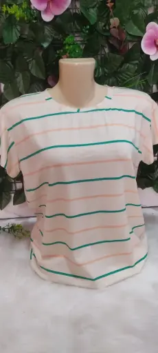 Blusa bege com listras TM único